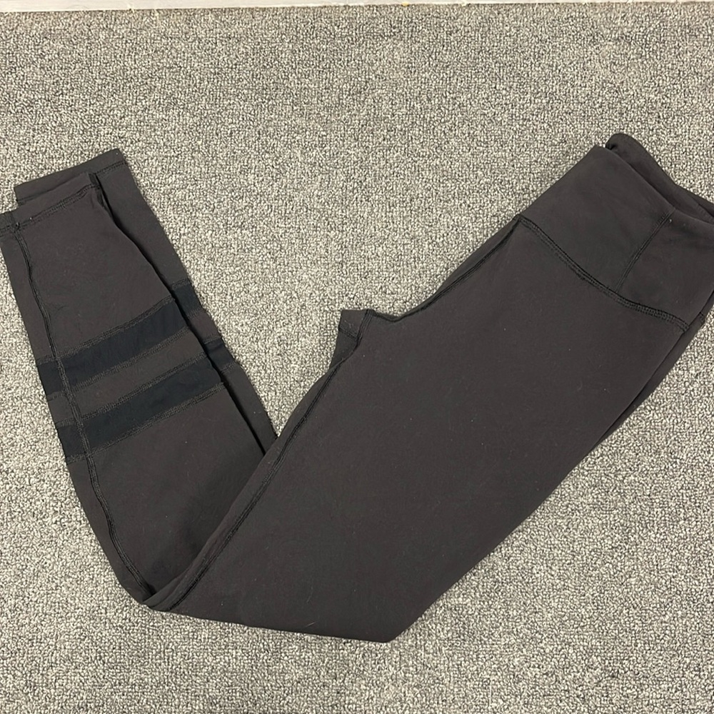 Roots leggings